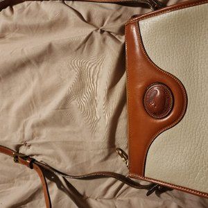 Dooney & Bourke purse